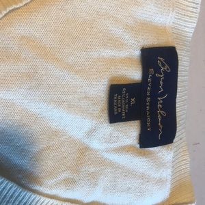 XL Bryon Nelson silk and cashmere V neck sweater